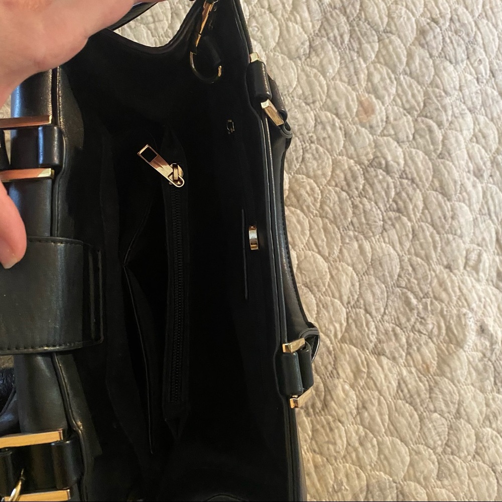 Gorgeous Handbag With Shoulder Strap - image 5